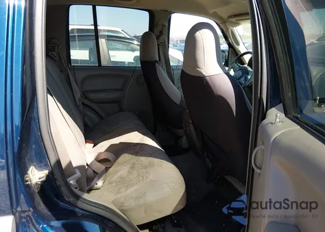 2003 Jeep Liberty Sport from USA, damaged, VIN 1J4GL48KX3W508359